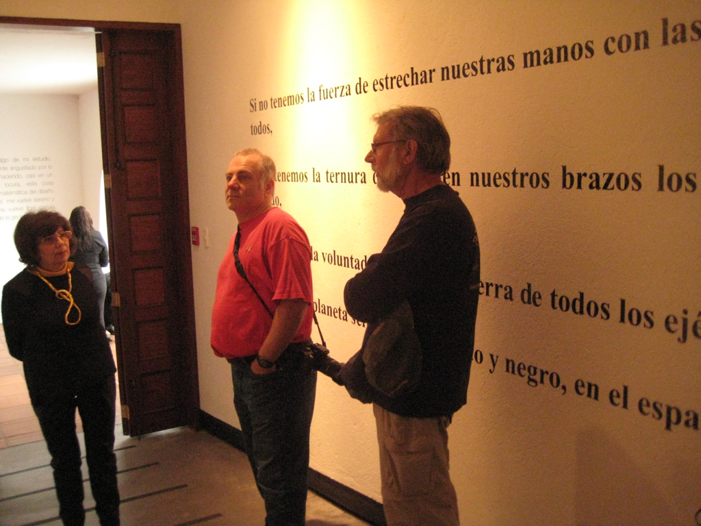 Photo of Tony Zeoli aking the tour at Casa Museo de Guayasamin