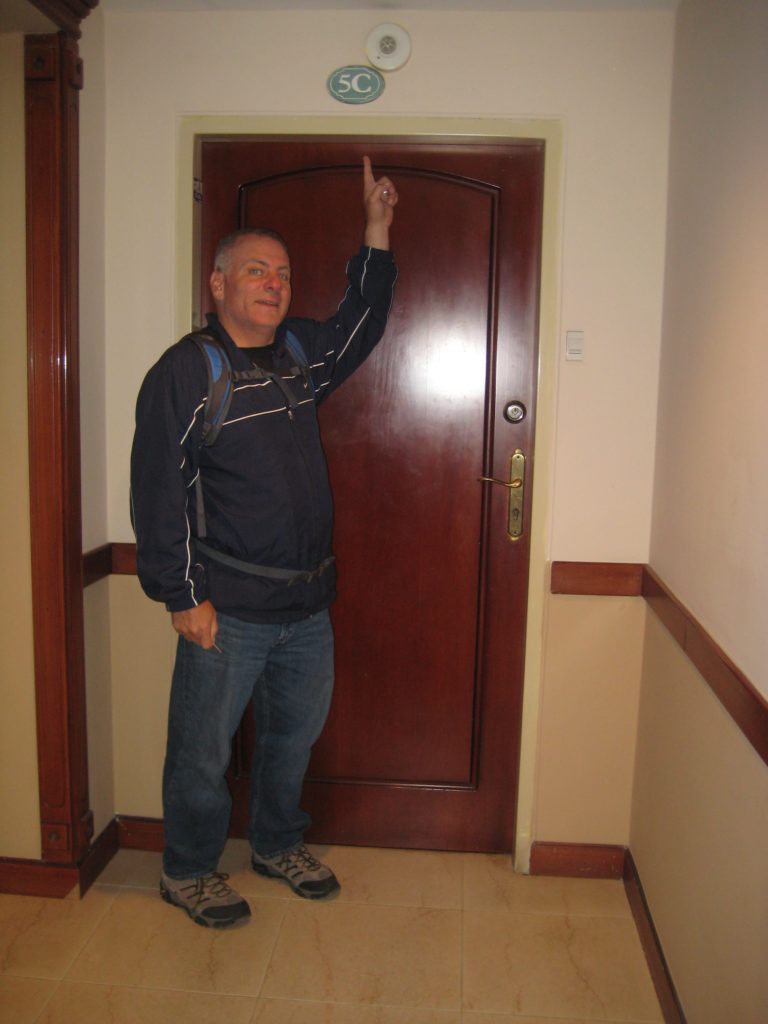 Picture of door of apartment 5c in Cuenca