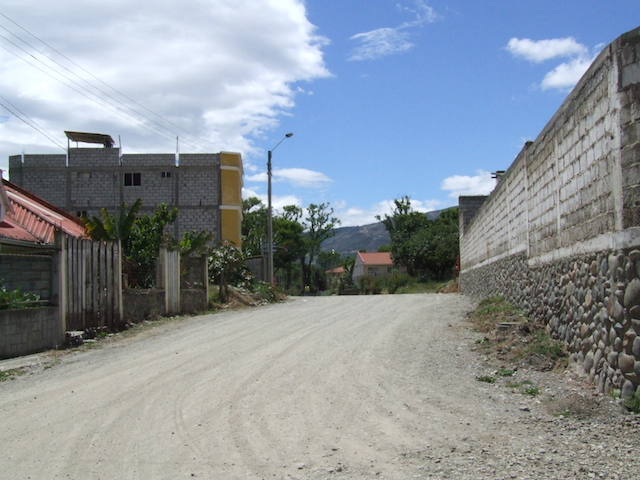 Photo of Paute Ecuador street outside the town center